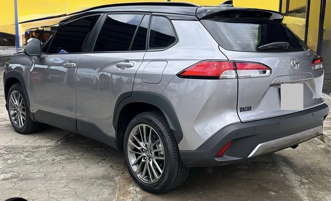 2025 Toyota Corolla Cross Élite edit — foto 2