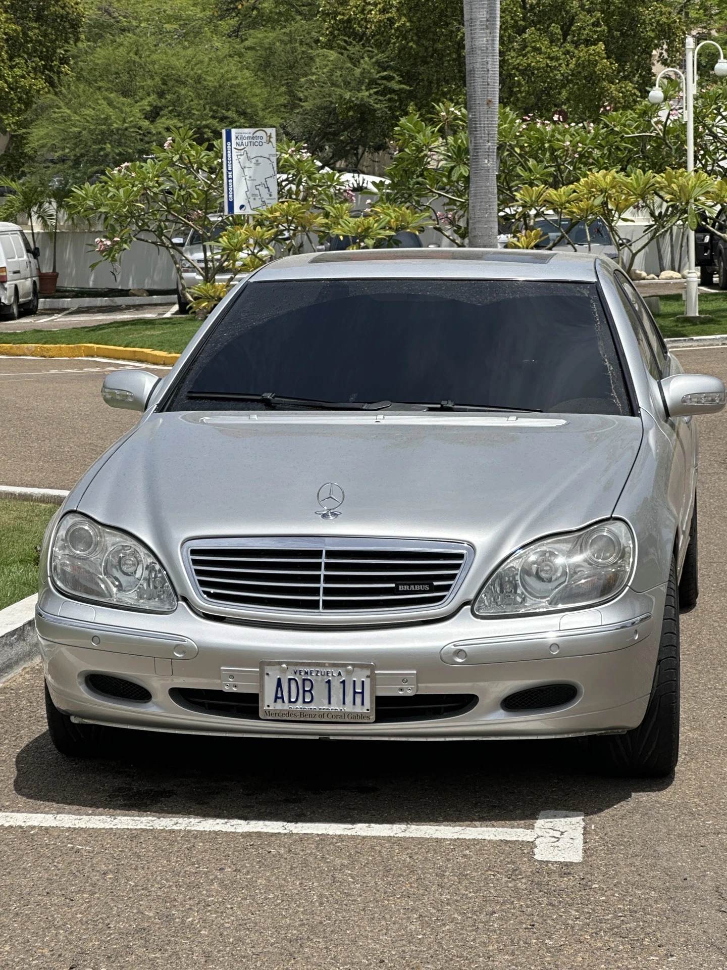 2001 Mercedes-Benz S-Class S500L versión Brabus B11 — foto 2