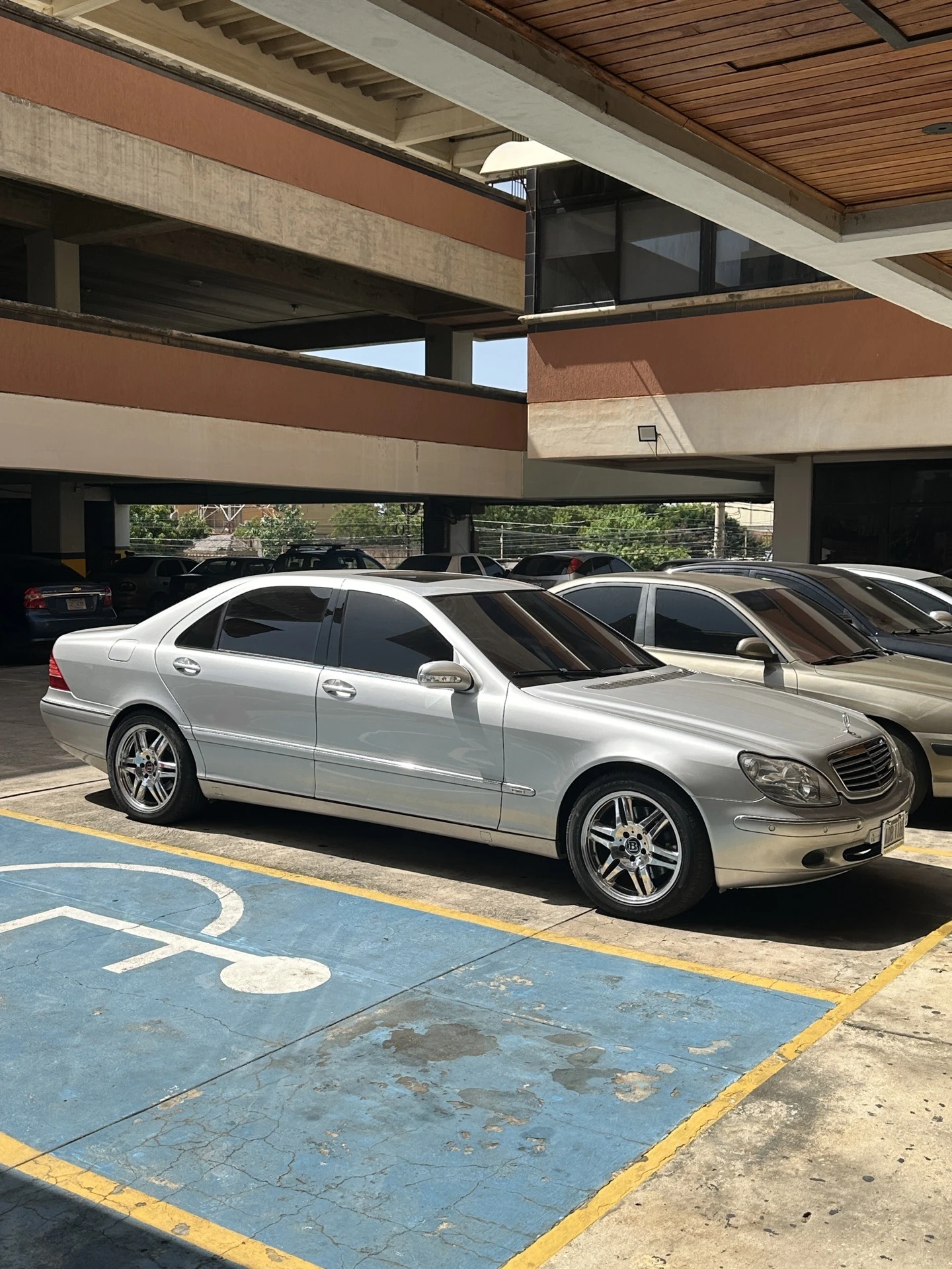 2001 Mercedes-Benz S-Class S500L versión Brabus B11 — foto 5