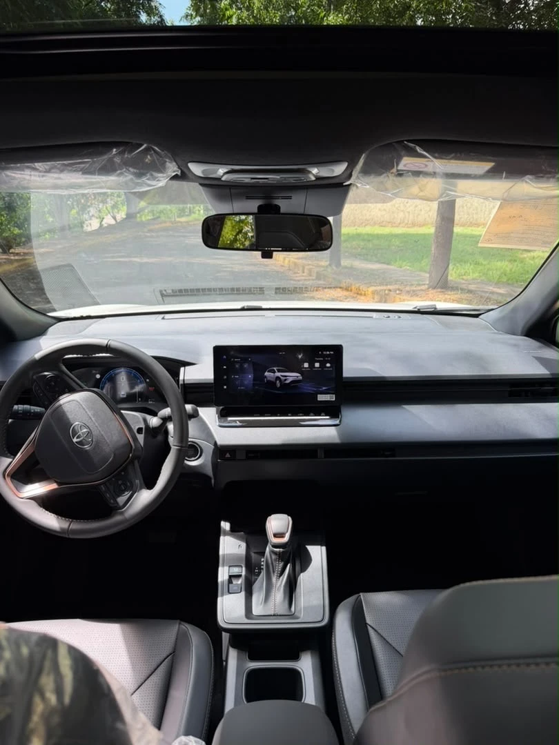 2026 Toyota Corolla Cross 2.0 — foto 8