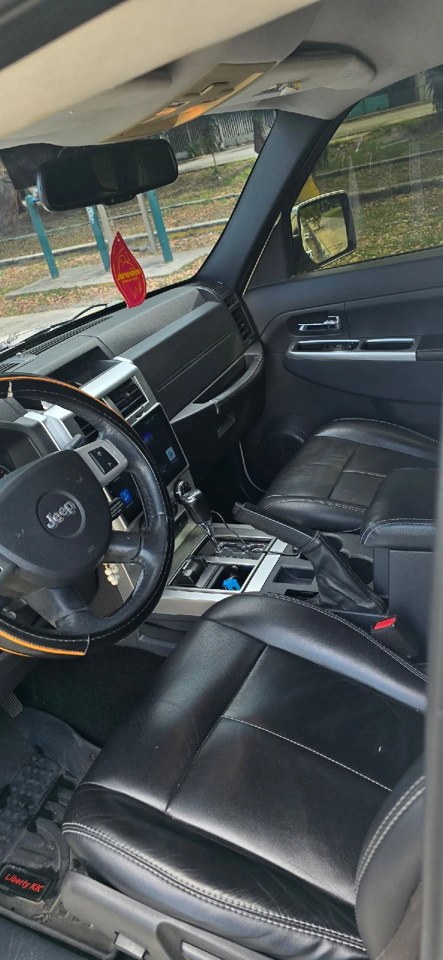 2009 Jeep Cherokee Kk — foto 7