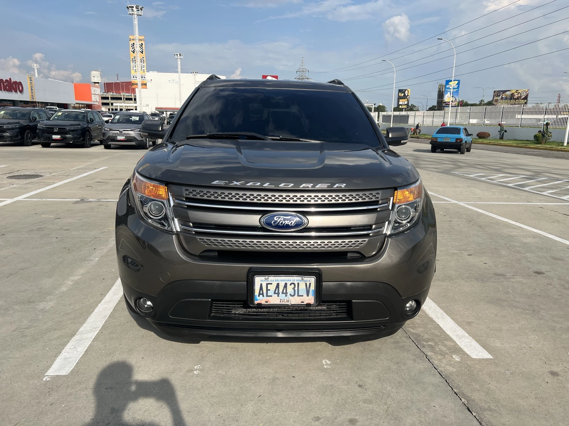 2013 Ford Explorer Limited 4x4 — foto 3