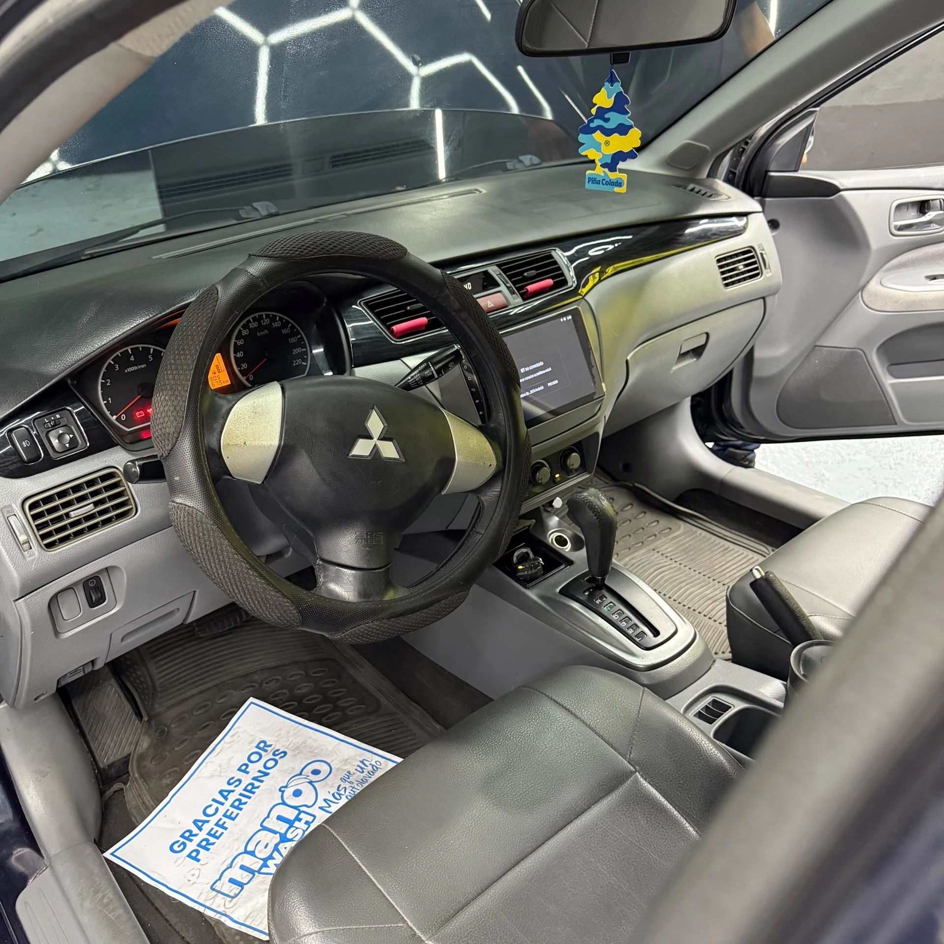 2013 Mitsubishi Lancer Touring — foto 9