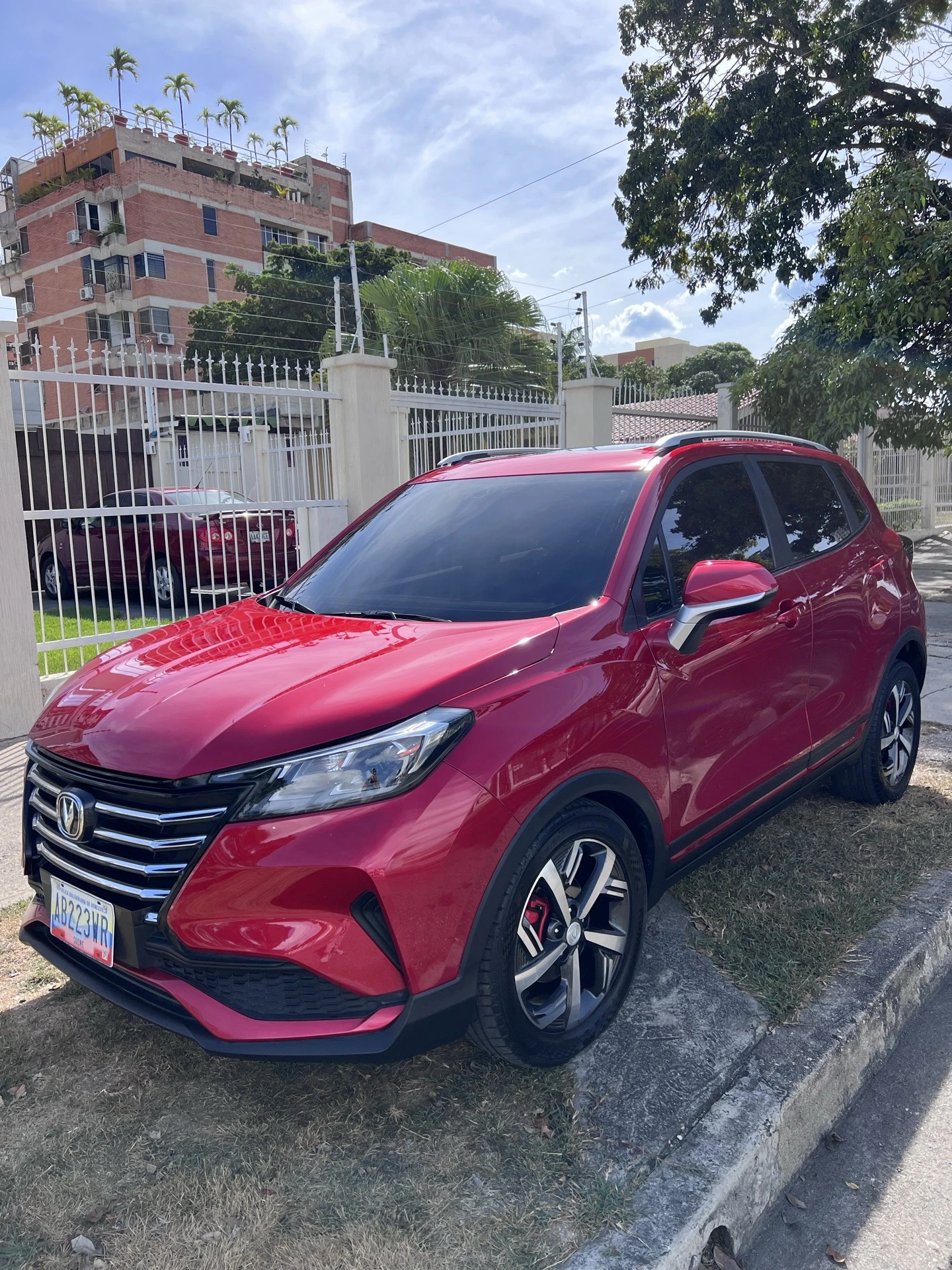 2023 Changan CS15 — foto 2
