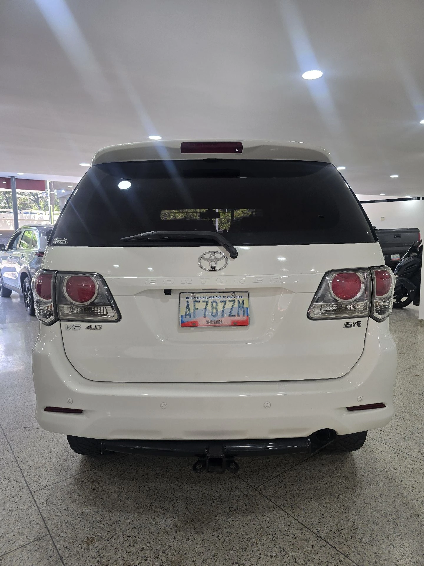 2015 Toyota Fortuner 4x4 — foto 4