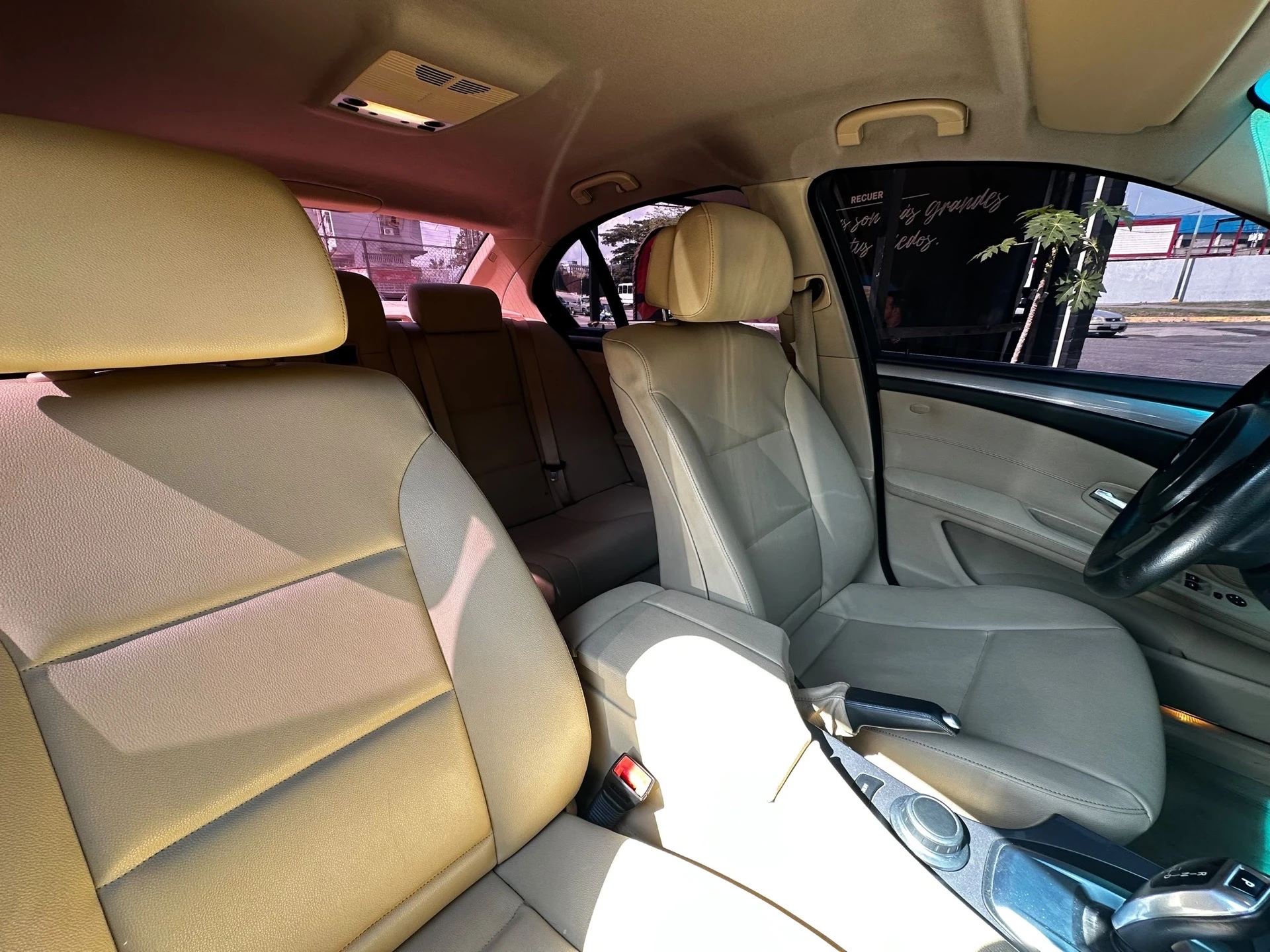 2008 BMW 525i — foto 2