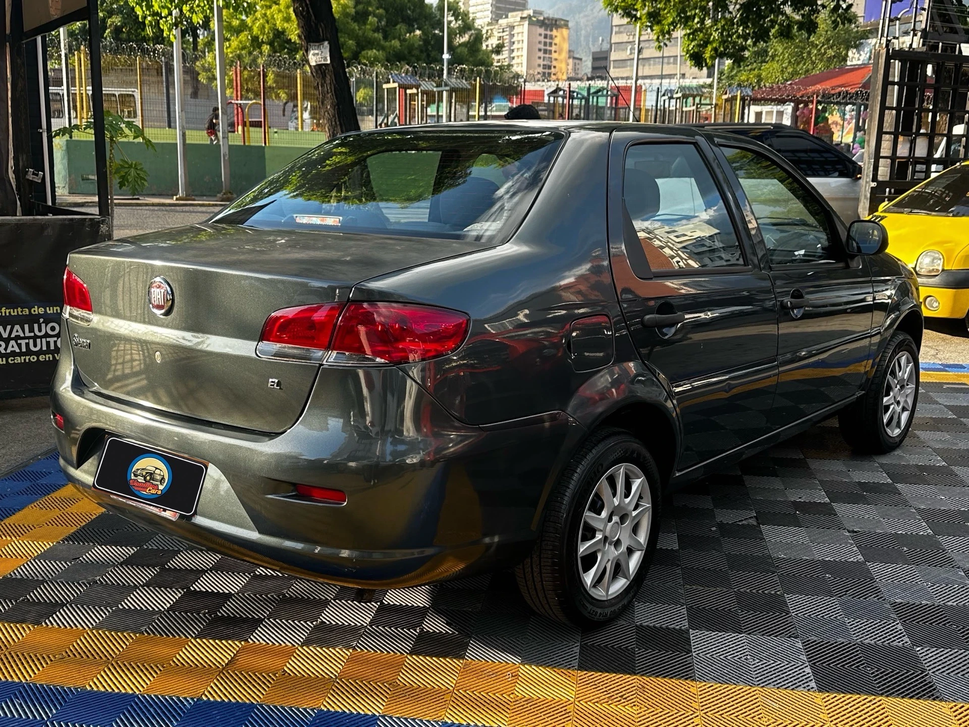 2012 Fiat Siena — foto 7