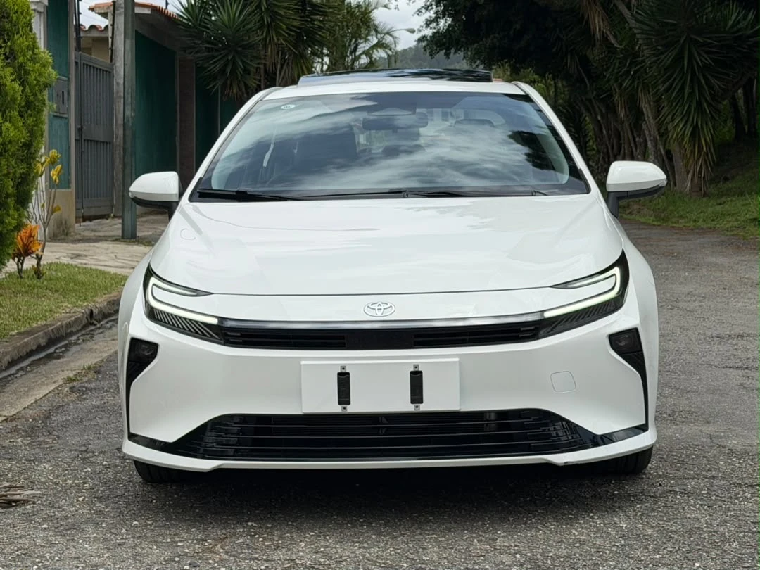 2026 Toyota Corolla 1.8 Hybrid — foto 3