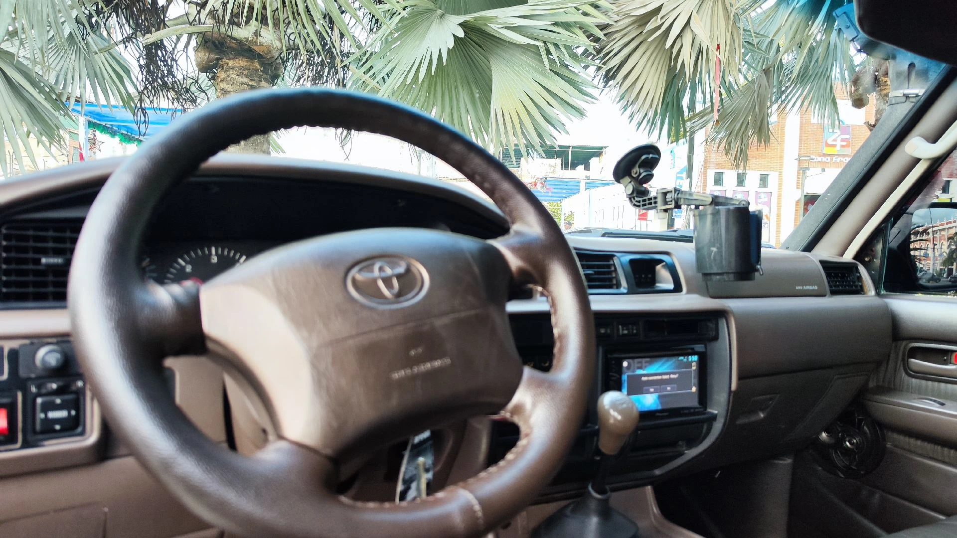 2003 Toyota Burbuja VX — foto 9
