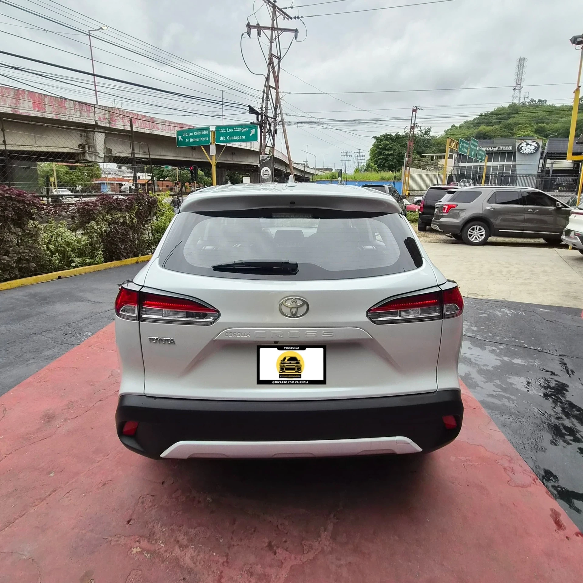 2026 Toyota Corolla Cross Élite — foto 3
