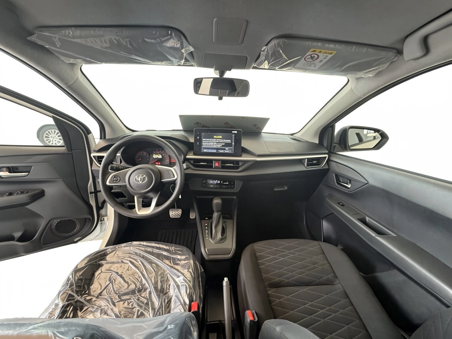 2025 Toyota Agya — foto 6