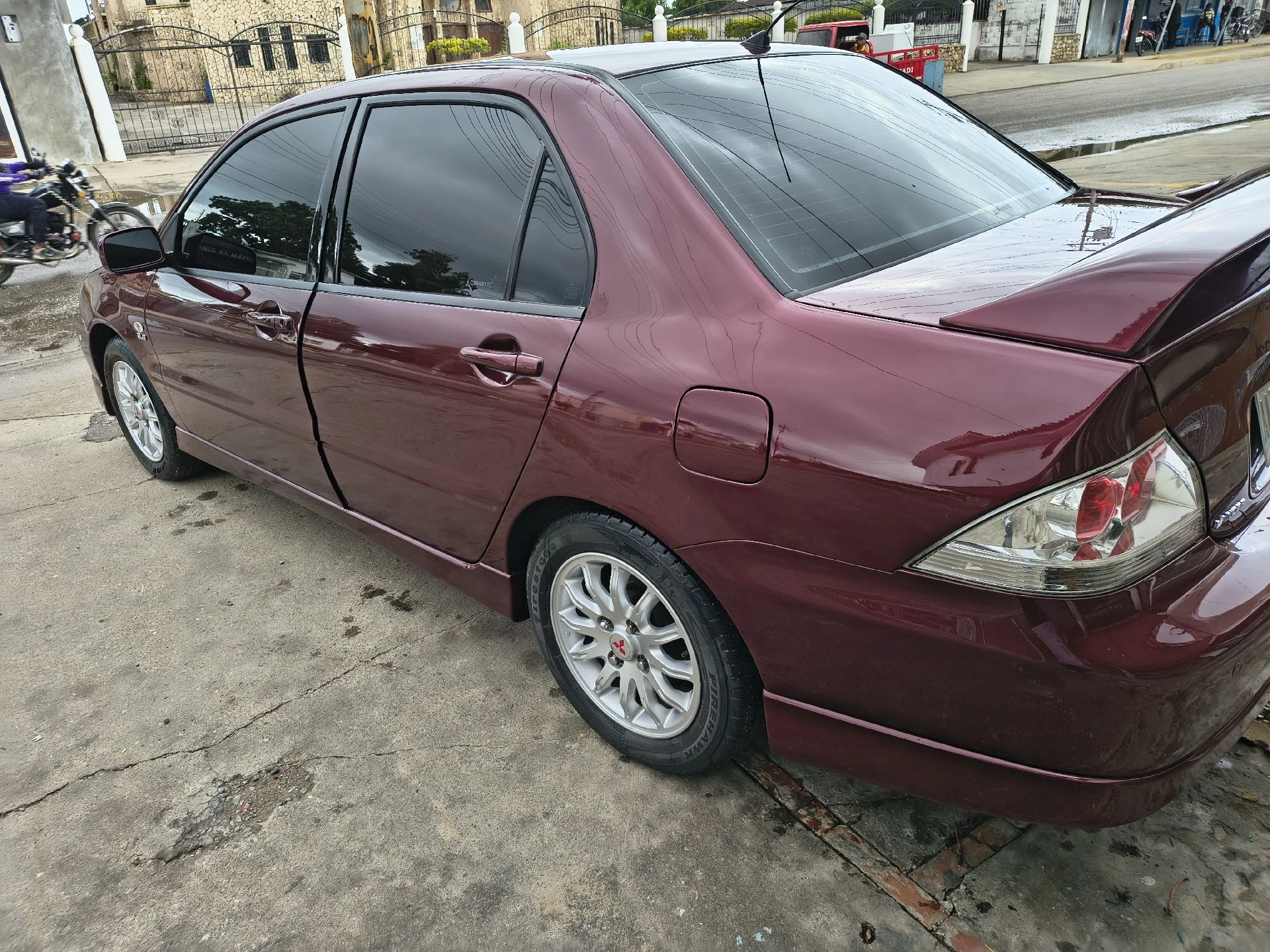 2012 Mitsubishi Lancer Touring — foto 6