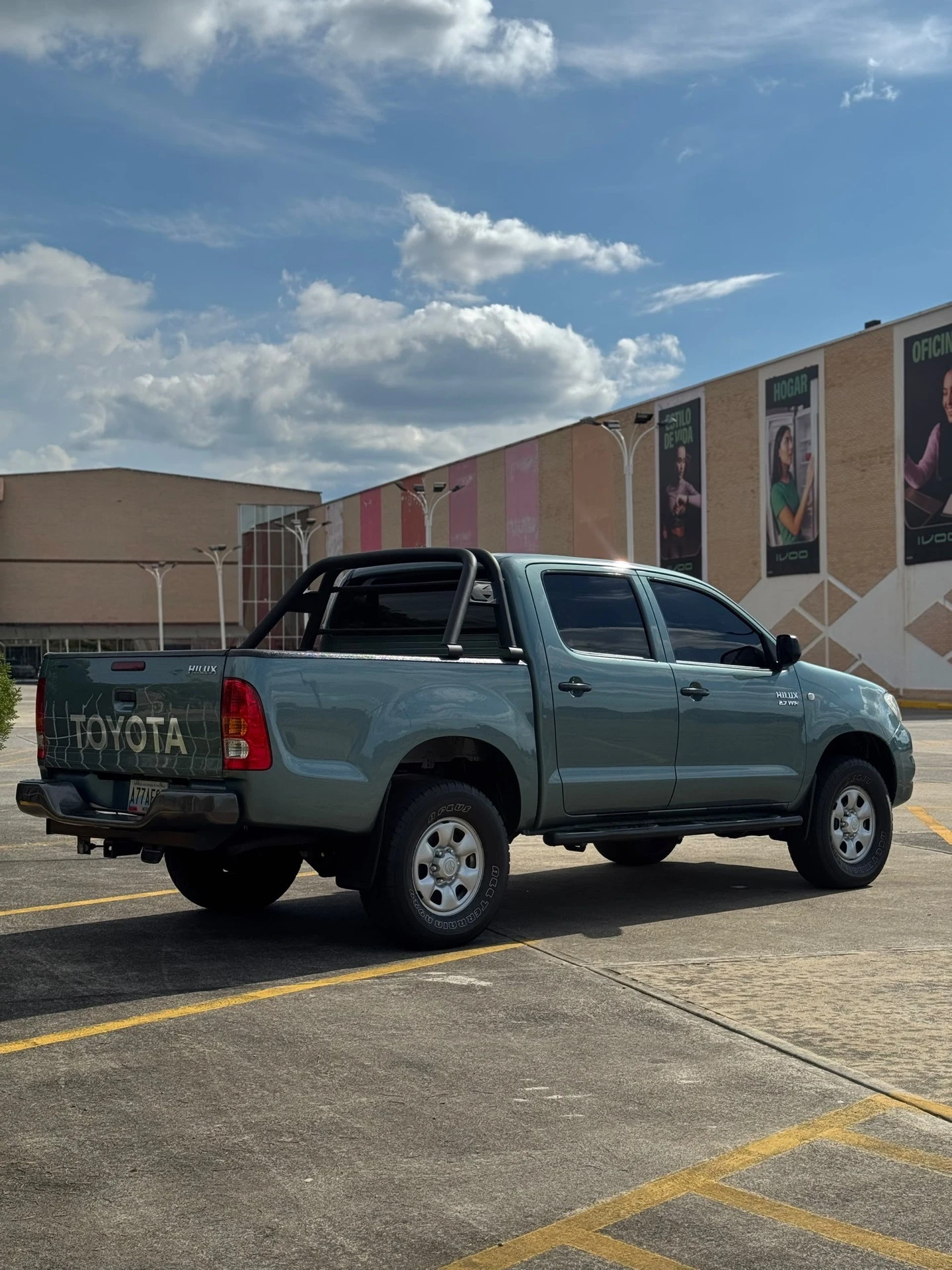 2011 Toyota Hilux 2.7 — foto 2