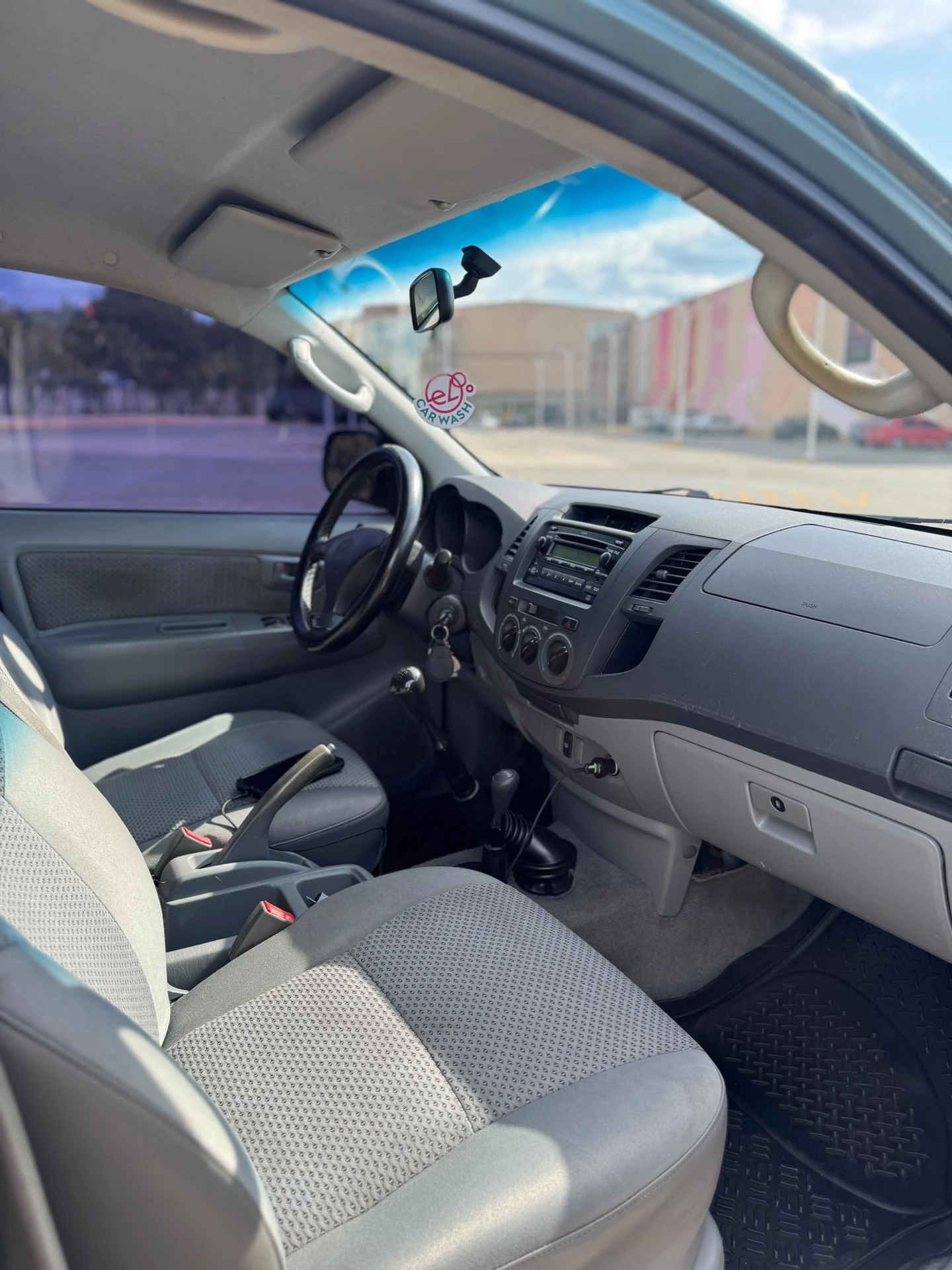 2011 Toyota Hilux 2.7 — foto 3