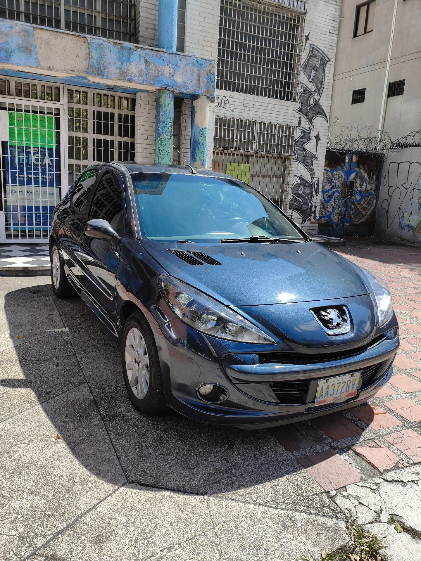 2012 Peugeot 207 Compact 1.6 — foto 2