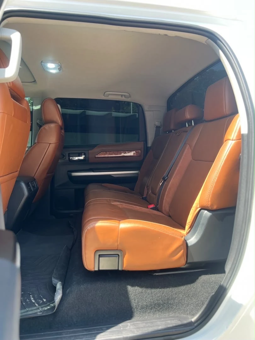 2018 Toyota Tundra Limited Edición 1794 — foto 5