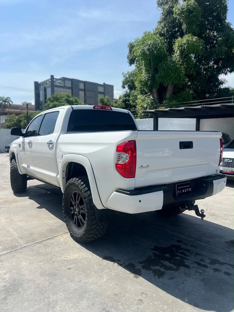 2018 Toyota Tundra Limited Edición 1794 — foto 3