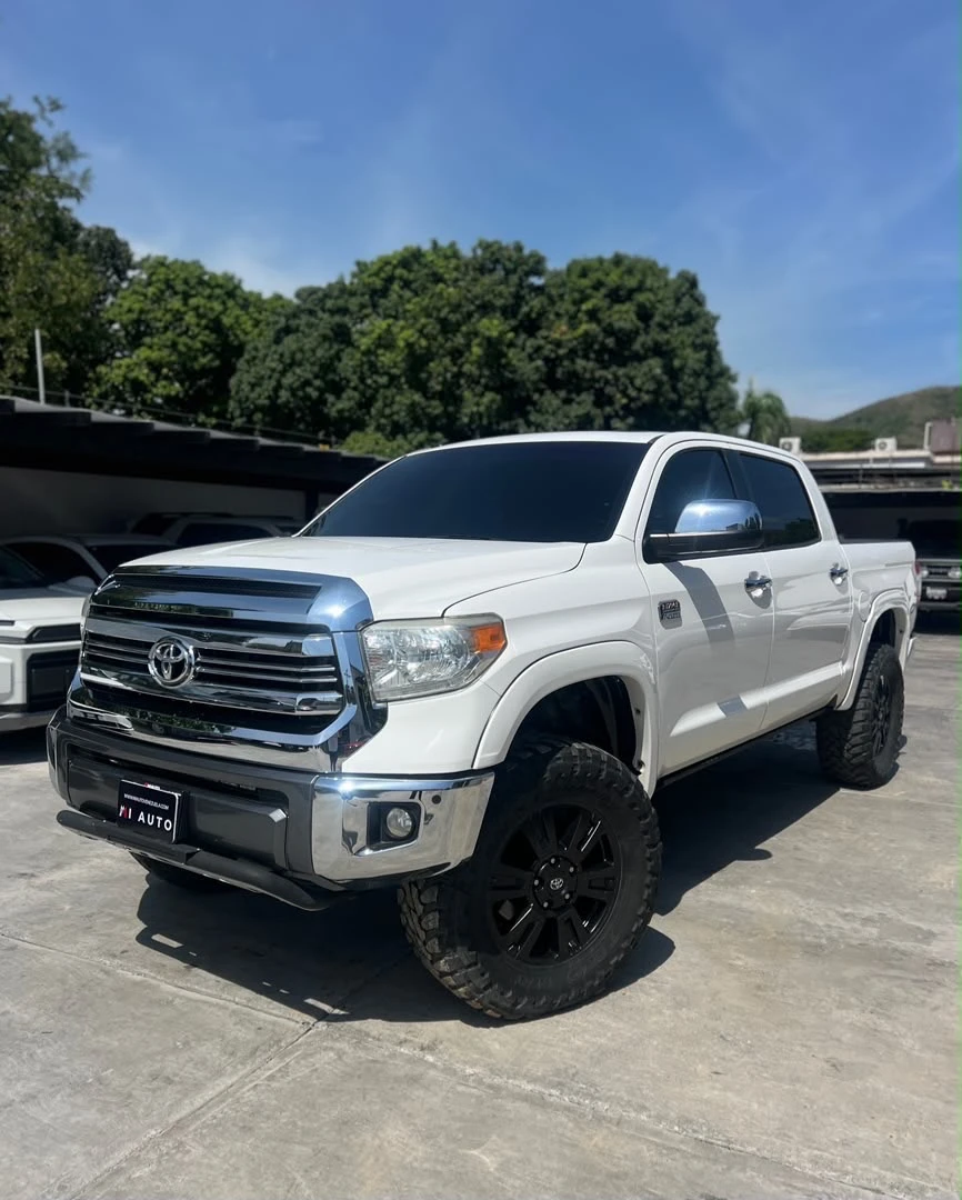 2018 Toyota Tundra Limited Edición 1794 — foto 6