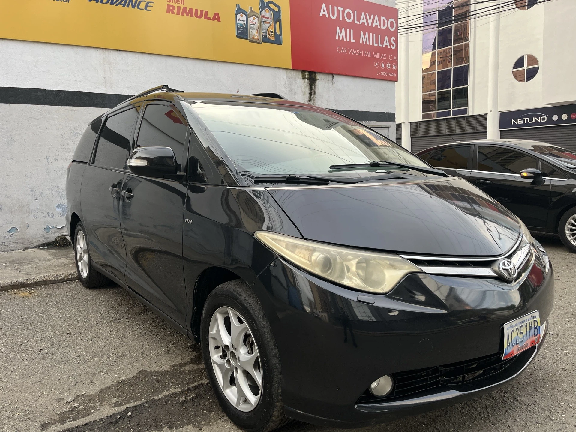 2007 Toyota Previa — foto 2