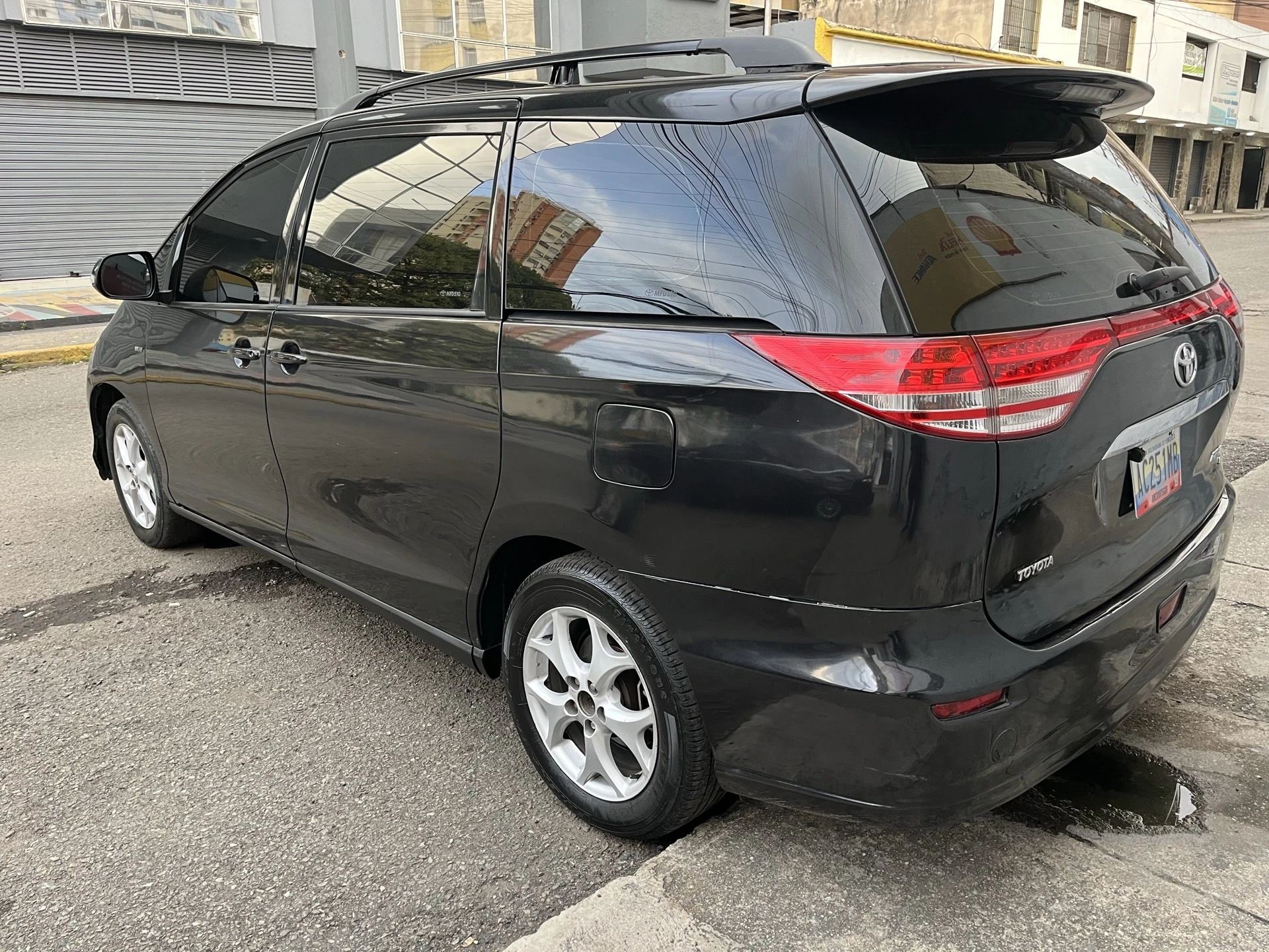 2007 Toyota Previa — foto 4
