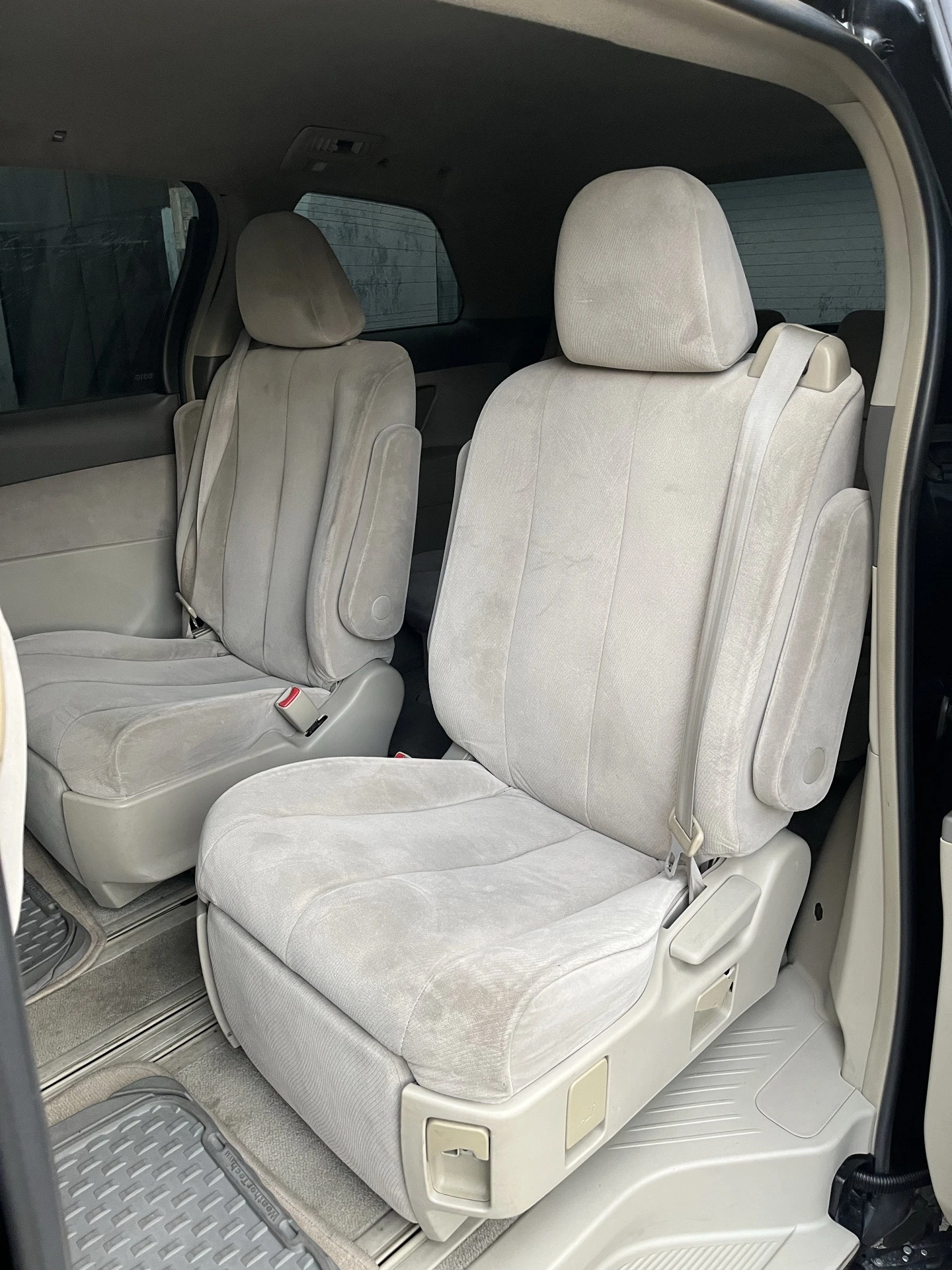 2007 Toyota Previa — foto 7