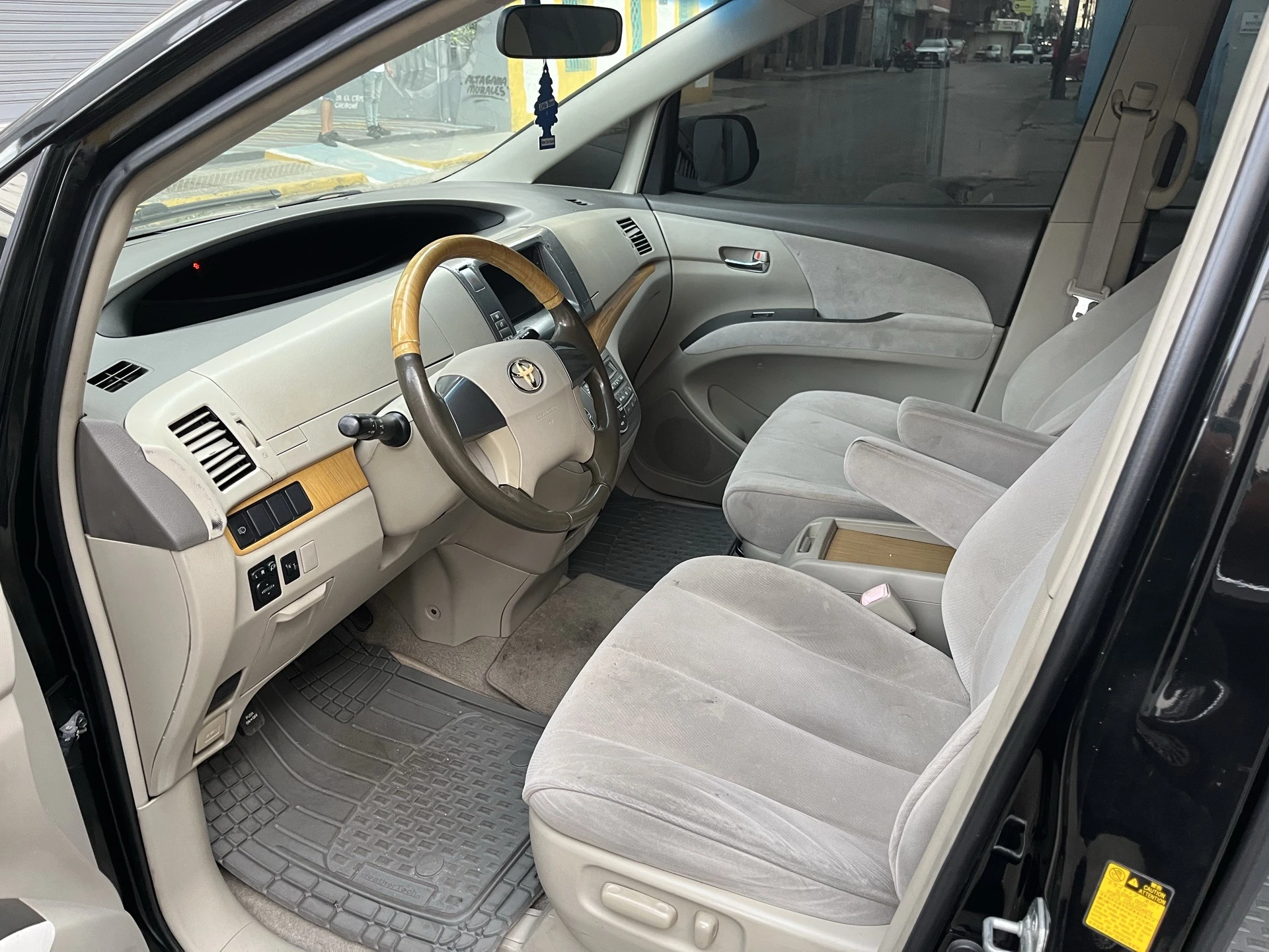 2007 Toyota Previa — foto 9