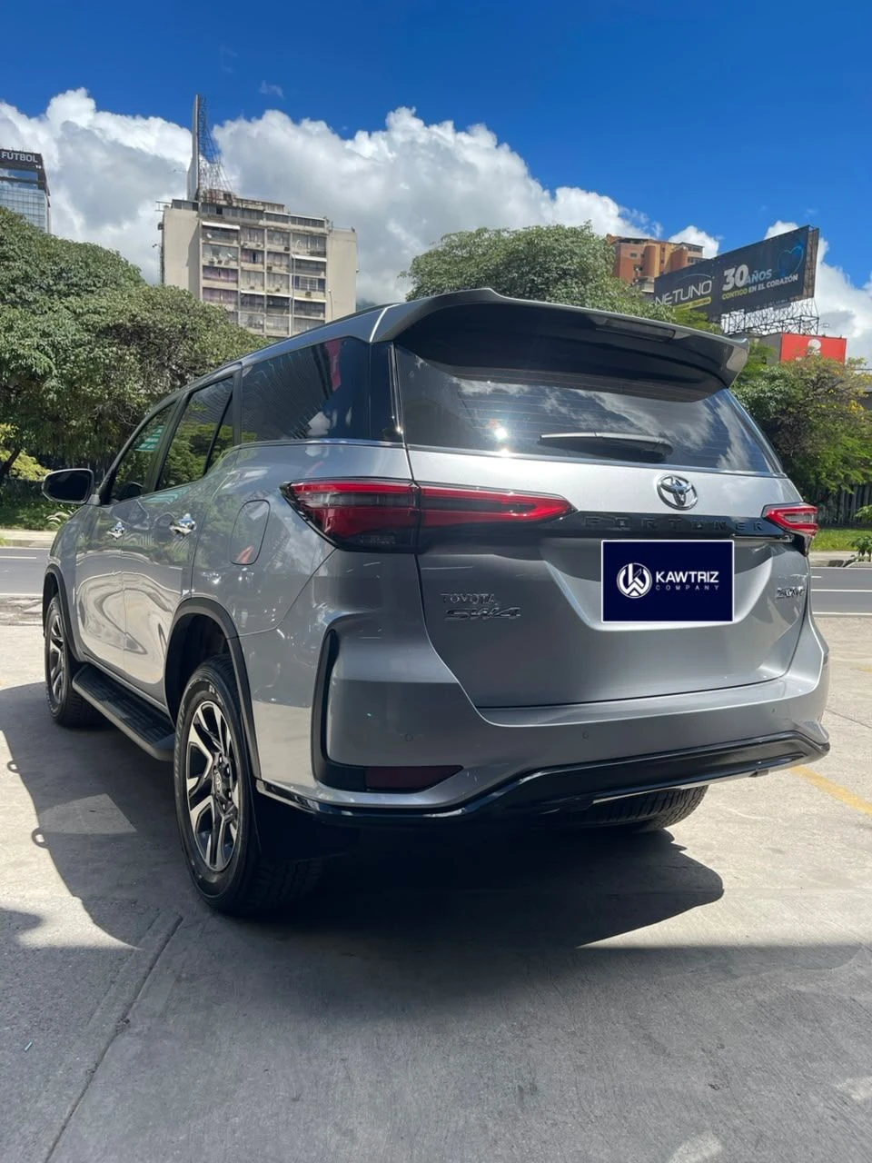2024 Toyota Fortuner SW4 4.0lts — foto 12