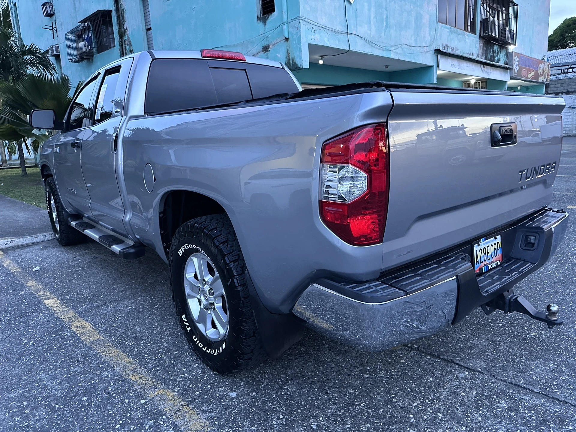 2014 Toyota Tundra Sr5 — foto 8