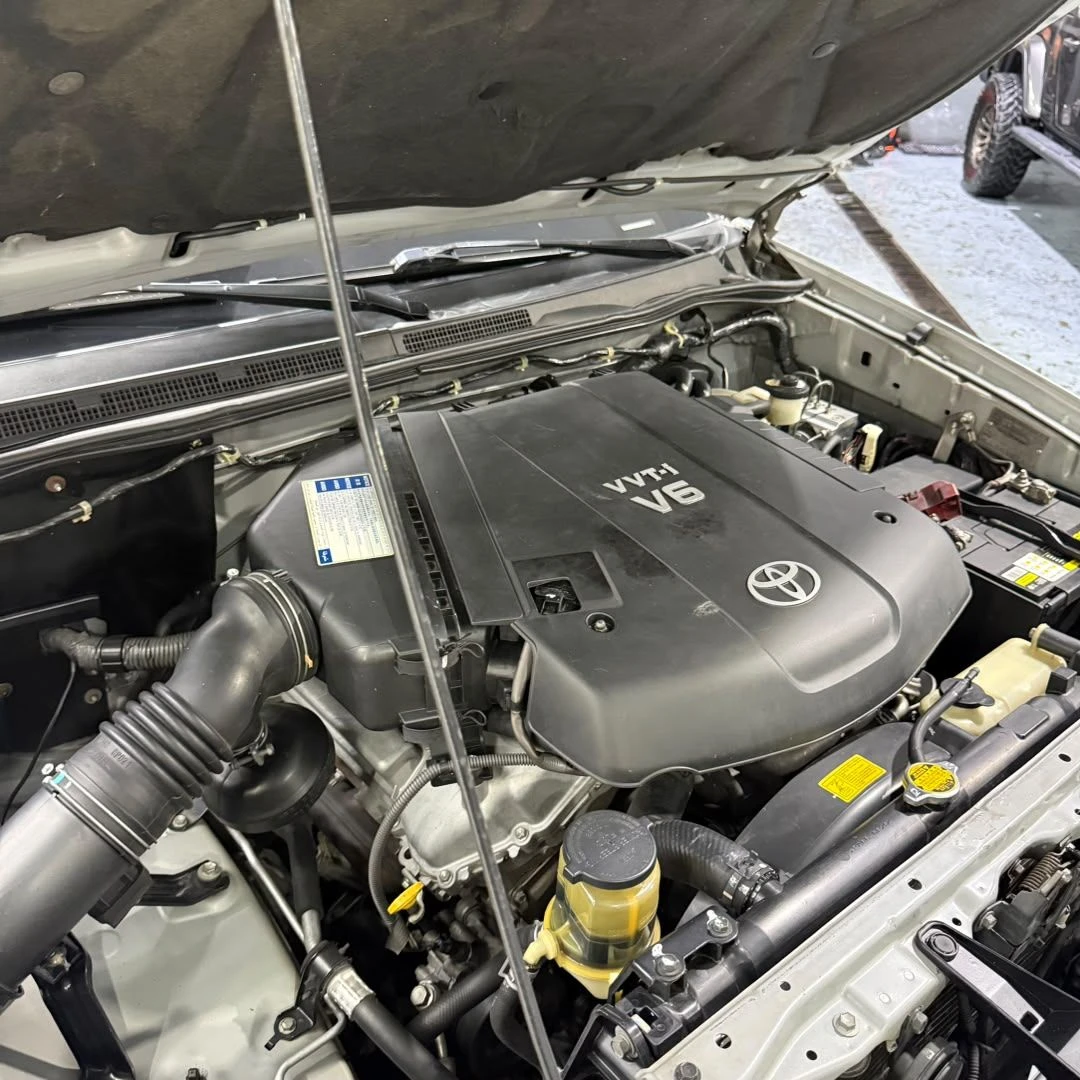 2017 Toyota Fortuner SR — foto 16