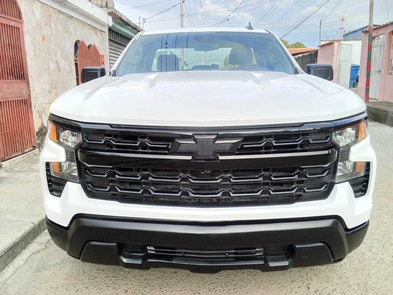 2023 Chevrolet Silverado Sencilla — foto 3