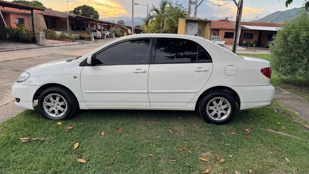 2008 Toyota Corolla — foto 5
