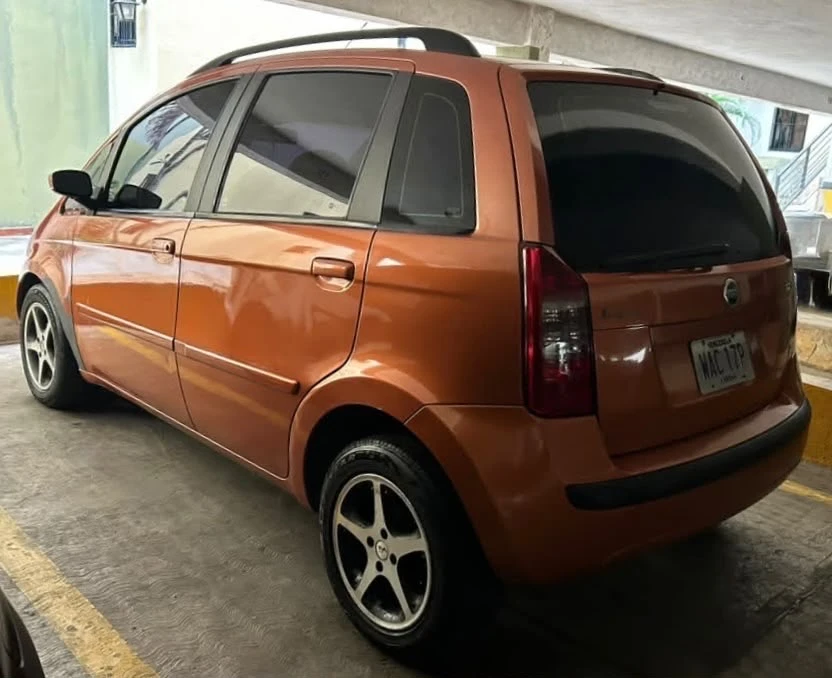 2007 Fiat Idea HLX — foto 8
