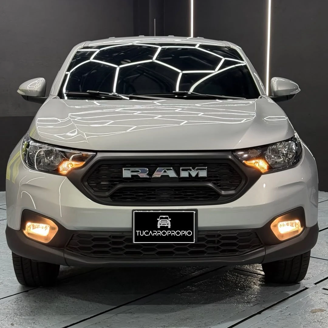 2026 RAM Bighorn 700 — foto 2