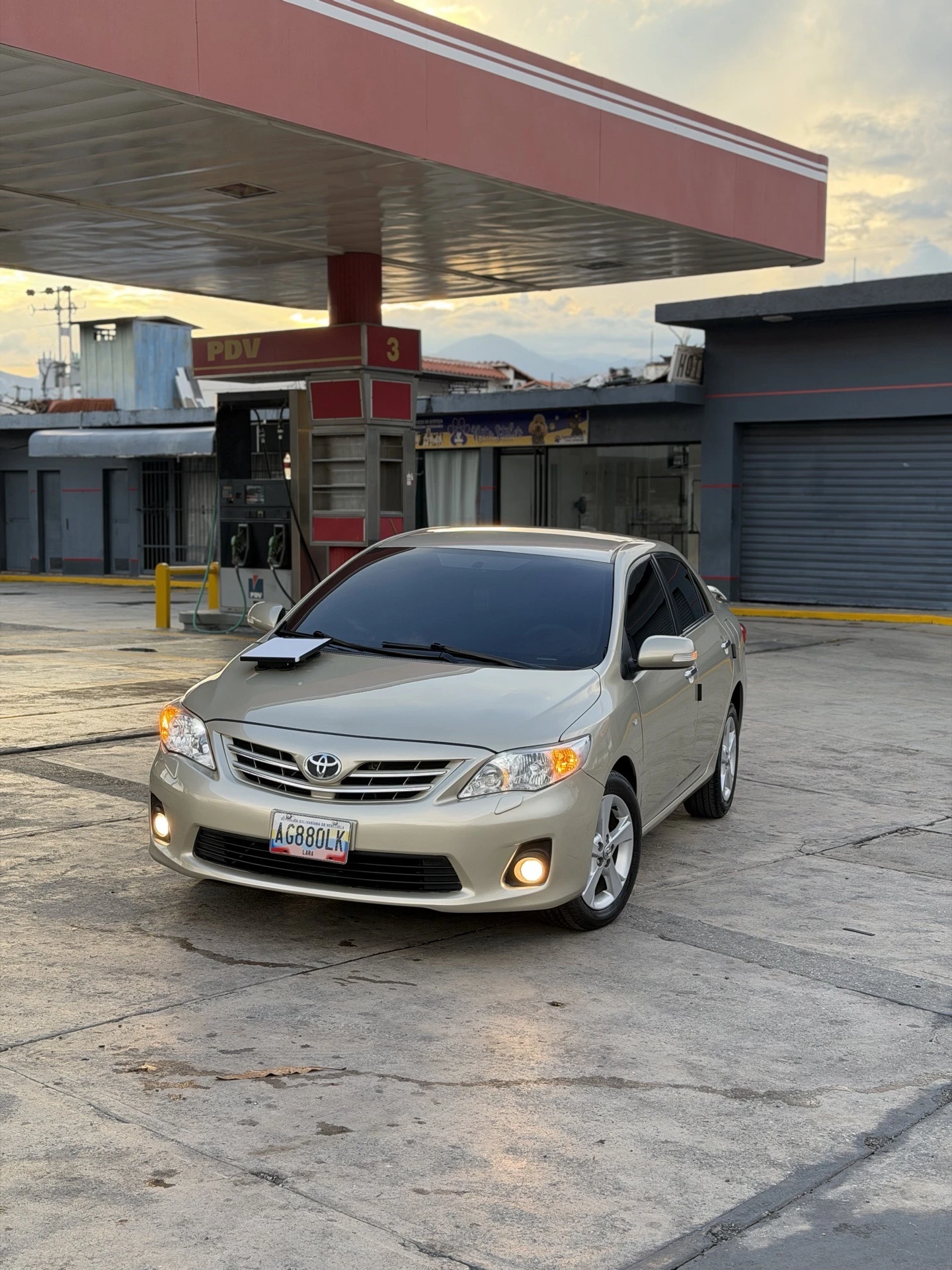 2014 Toyota Corolla GLI — foto 2