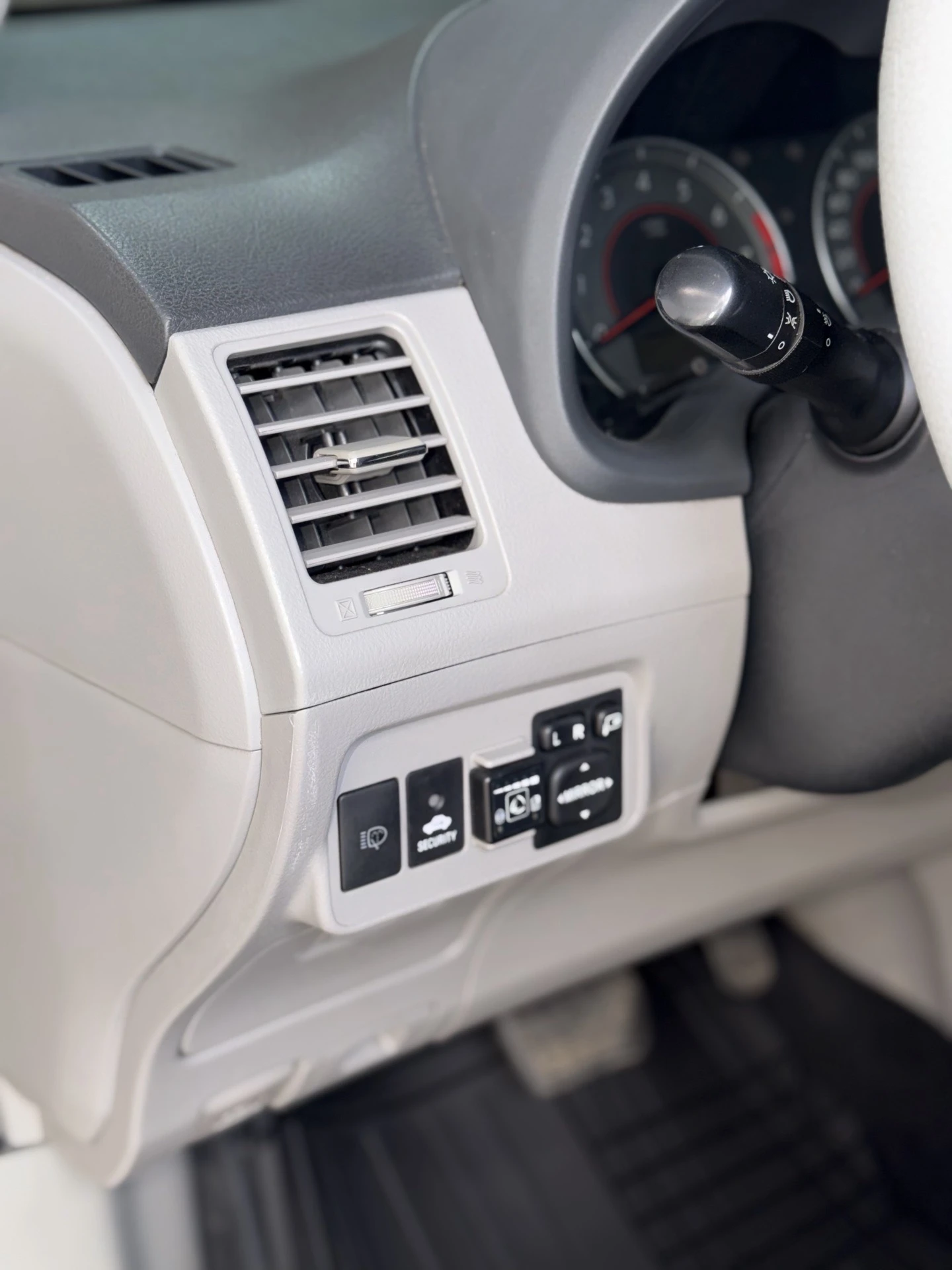2014 Toyota Corolla GLI — foto 10