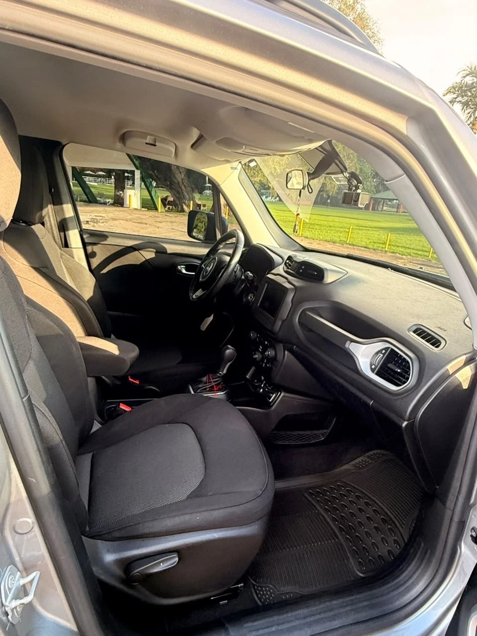 2019 Jeep Renegade Jeep renegade S — foto 3