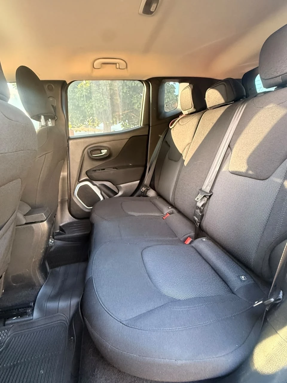 2019 Jeep Renegade Jeep renegade S — foto 11