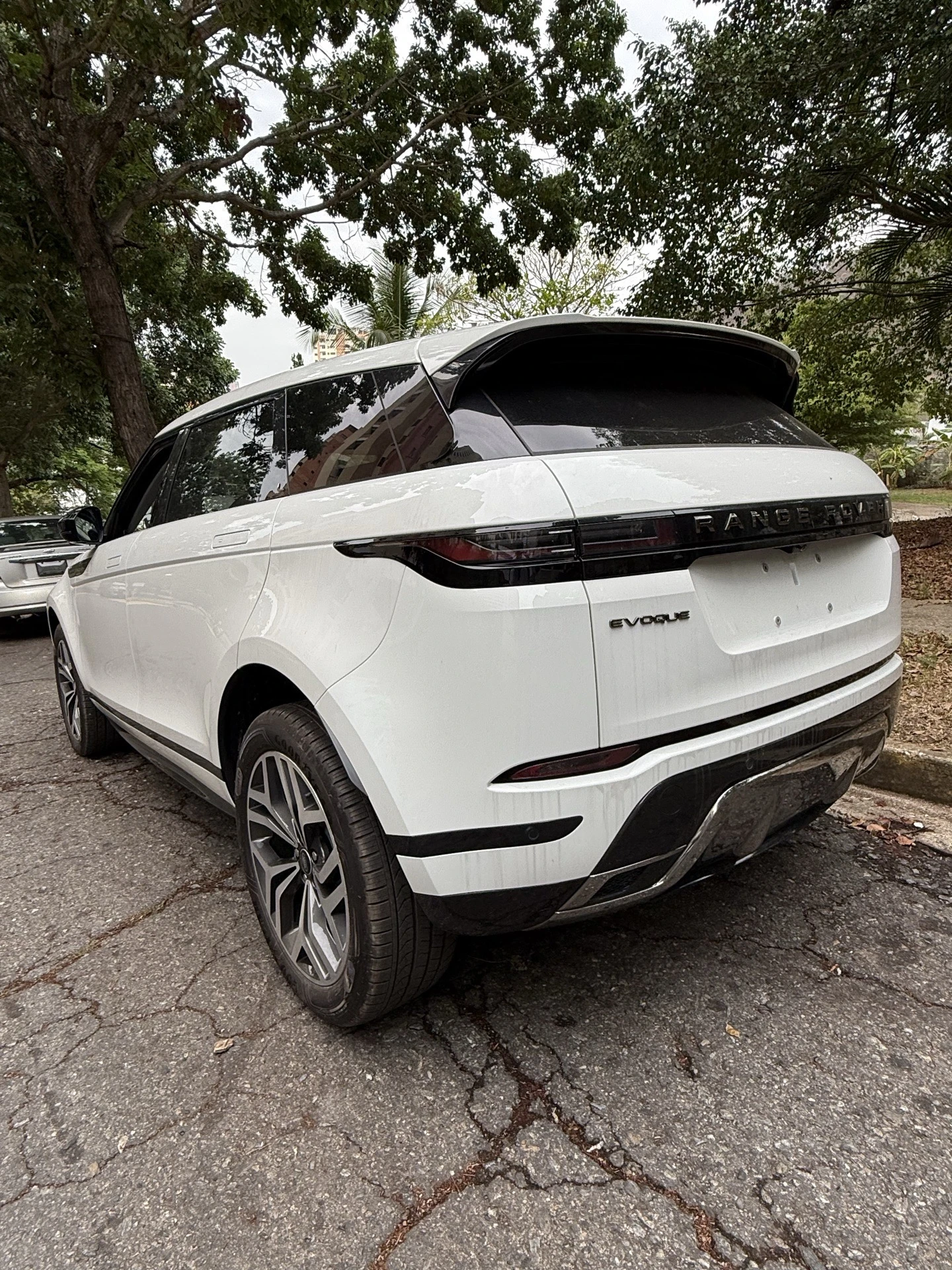 2025 Land Rover Range Rover Evoque — foto 8