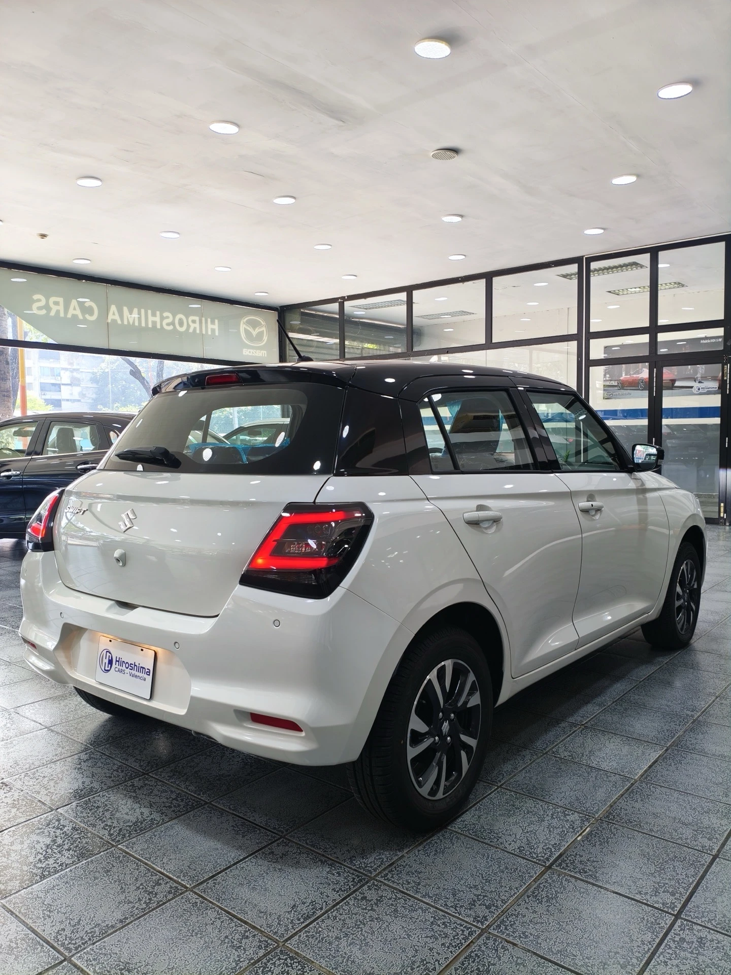 2026 Suzuki Swift GLX — photo 4