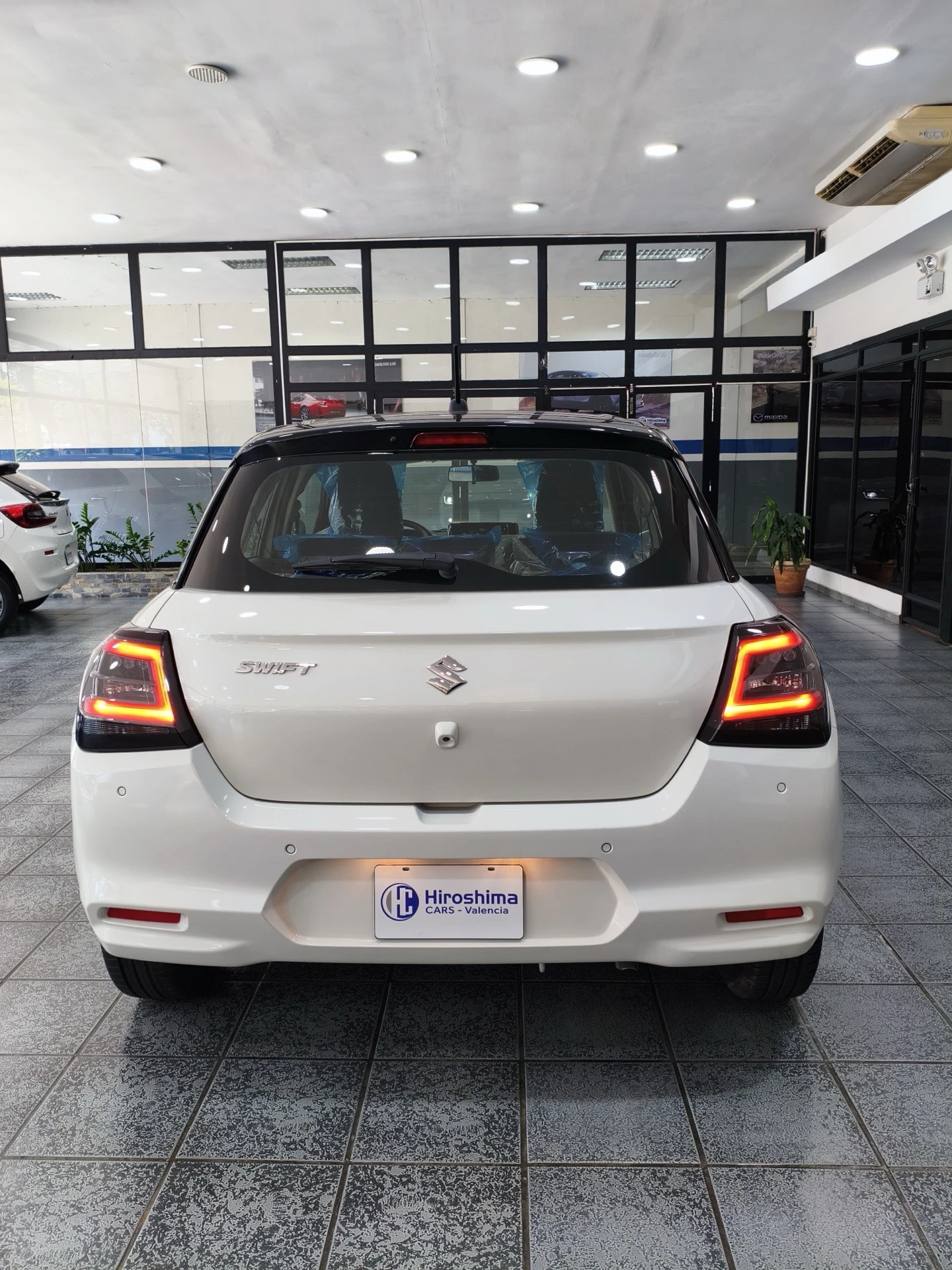 2026 Suzuki Swift GLX — photo 5