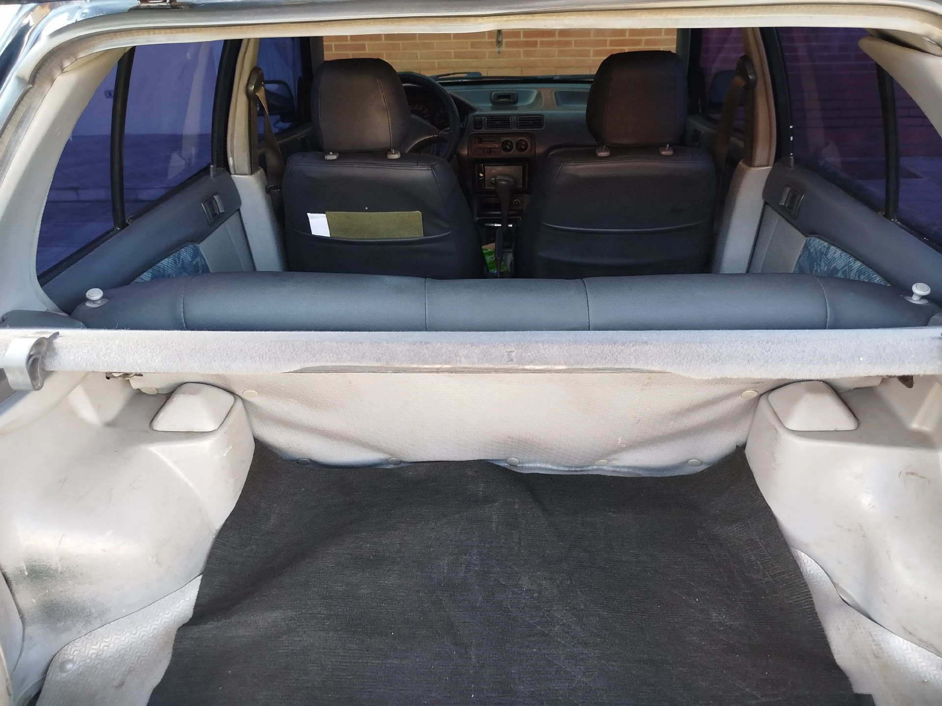 1998 Toyota Starlet Jazz — foto 7