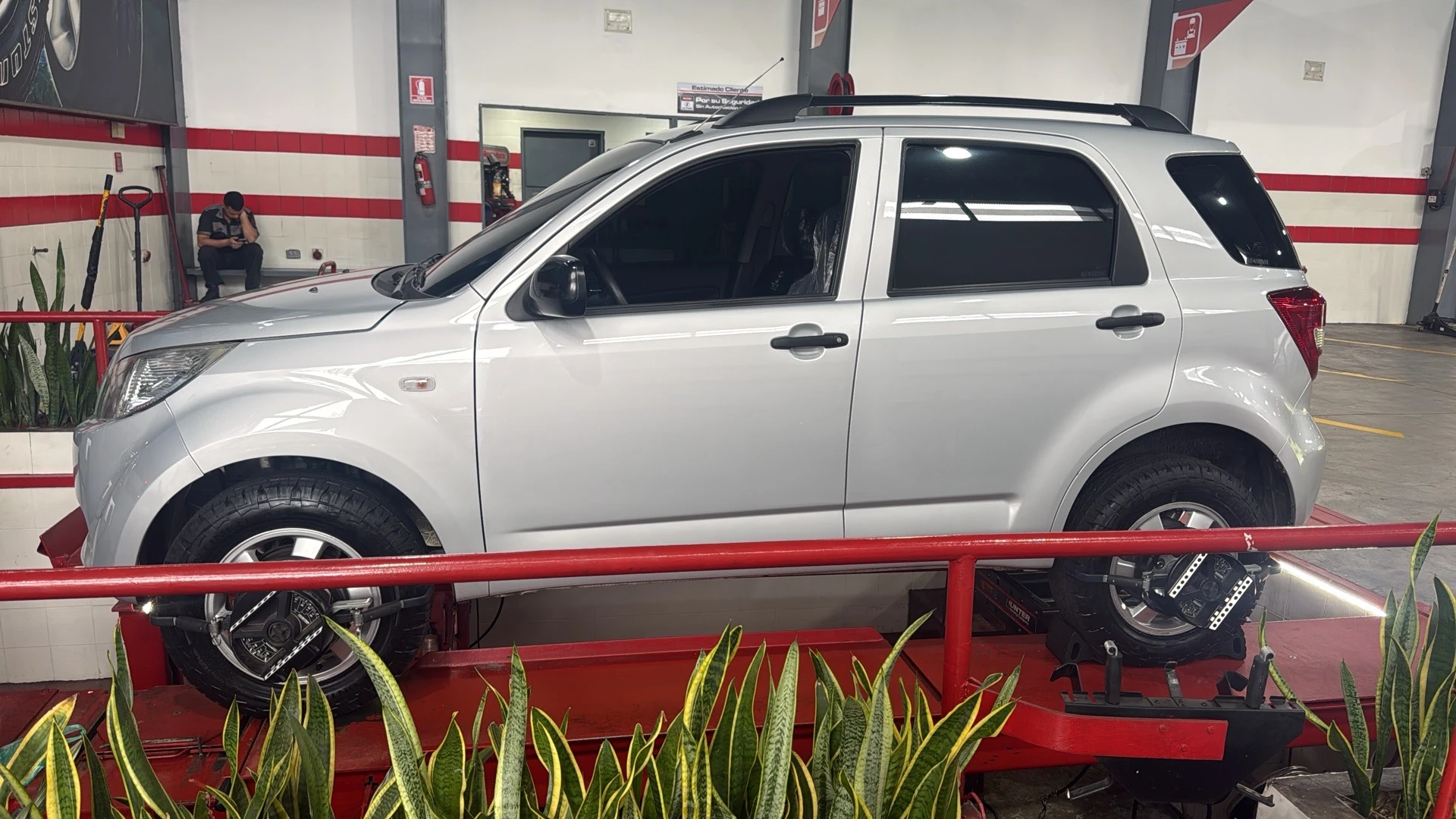 2014 Daihatsu Terios AWD A/T — foto 10