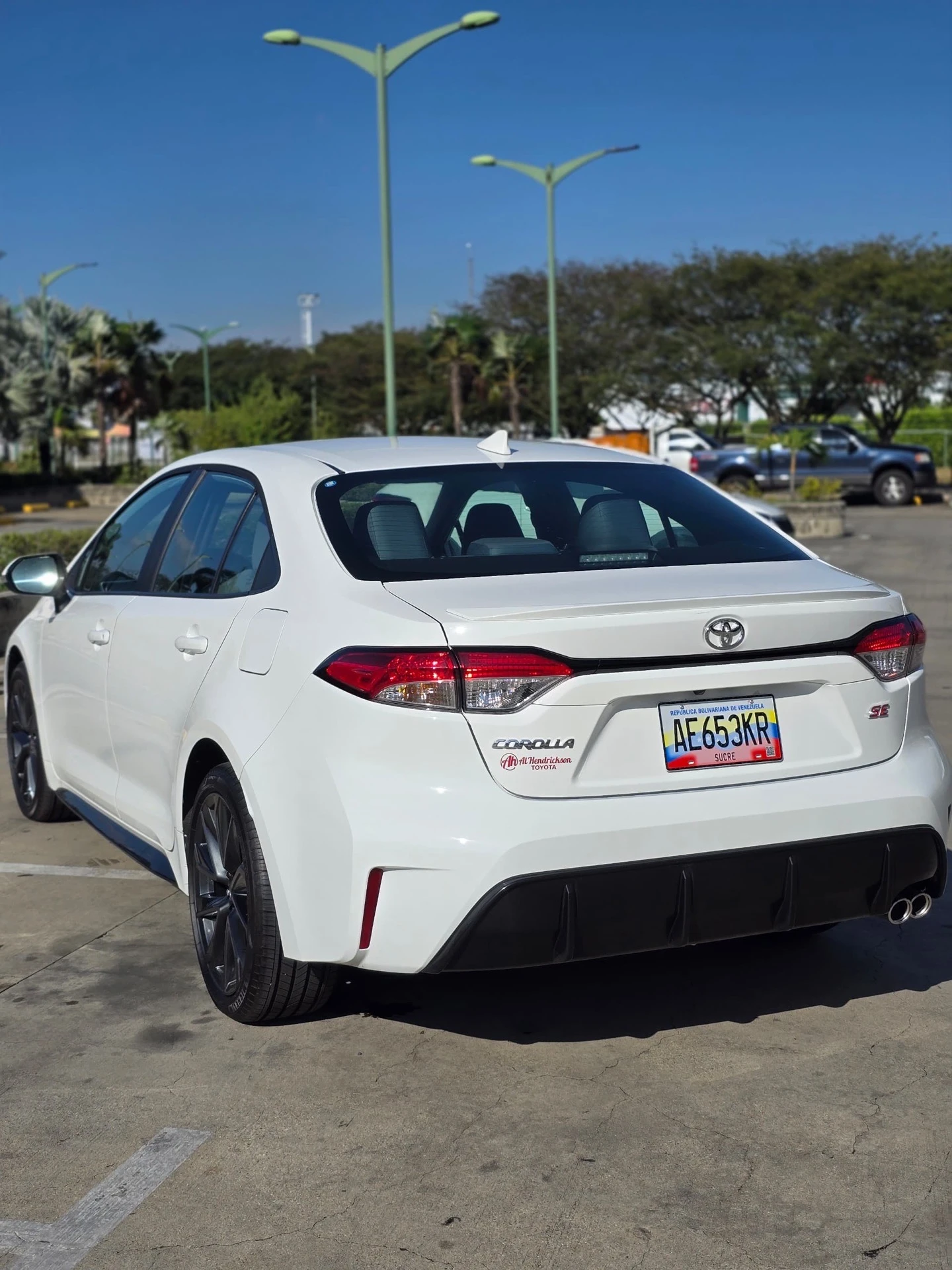 2026 Toyota Corolla SE — photo 4