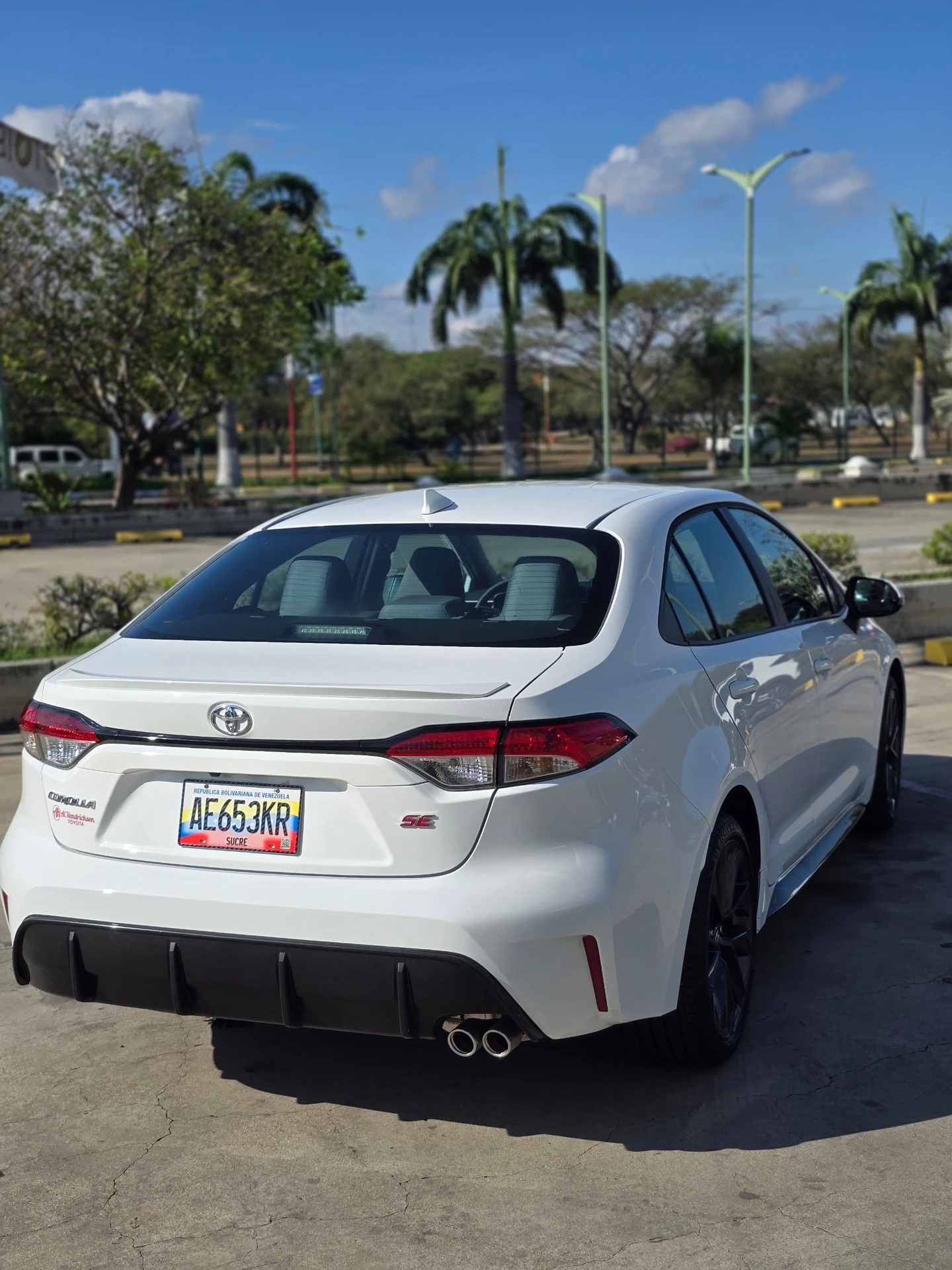 2026 Toyota Corolla SE — photo 5