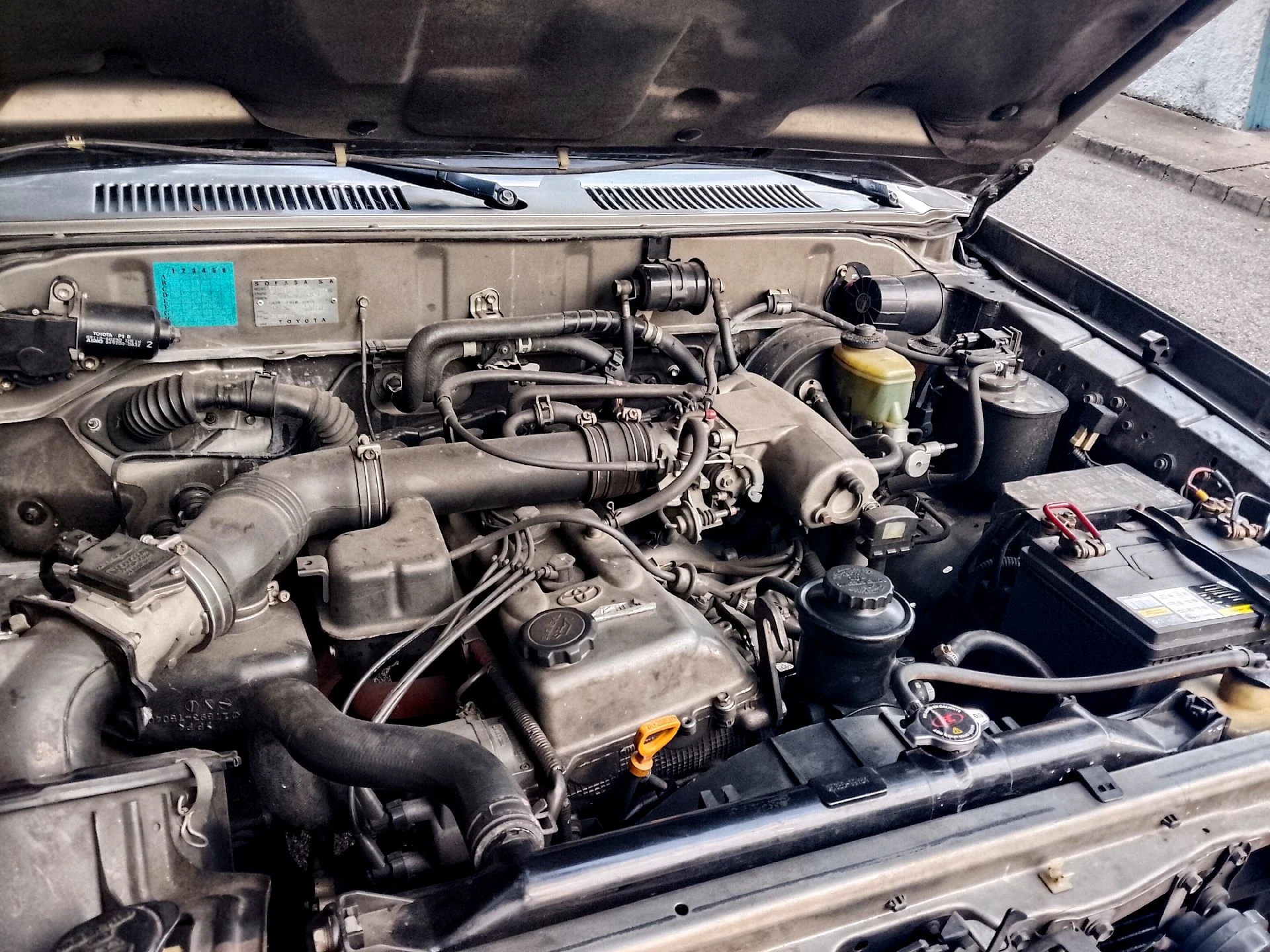 2007 Toyota Merú Sport wagon — foto 13